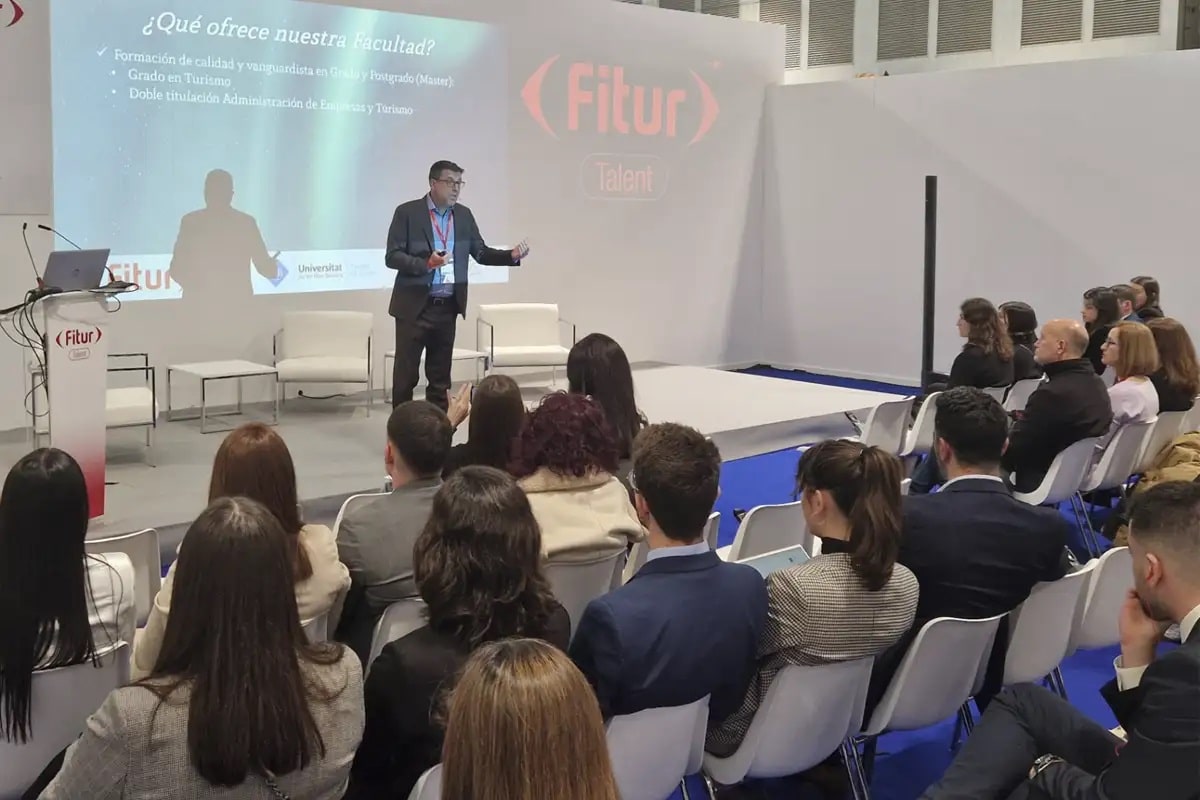 Fitur Talent 2025