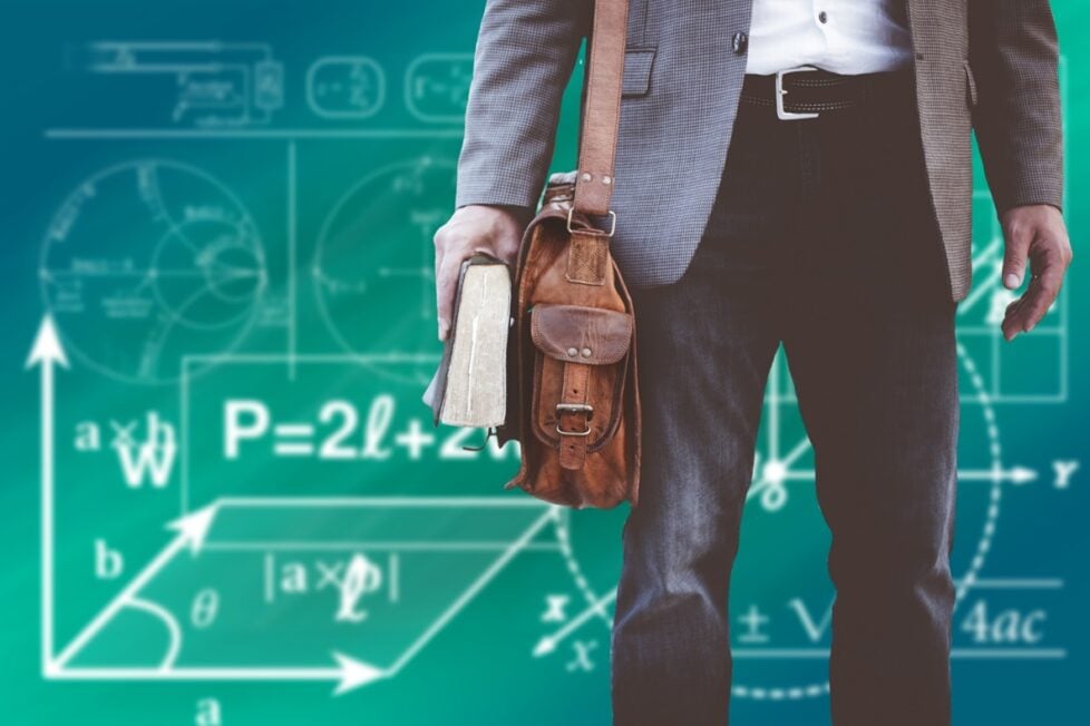 Estos son los requisitos que debes cumplir para ser profesor de Secundaria 1 requisitos para ser profesor de secundaria