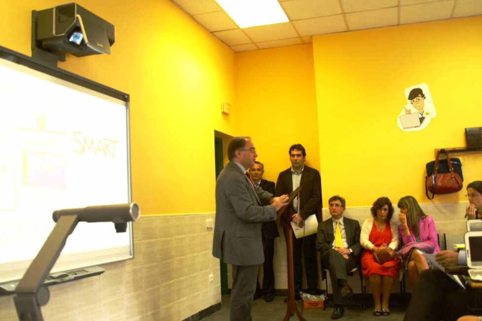 Inauguración De La Solución Global Aulatecnia