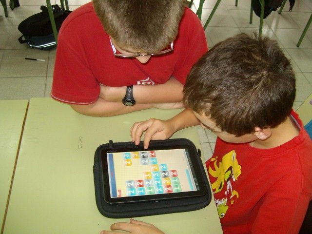 Tabletas En La Mochila, En El Cra Moncalvillo 2