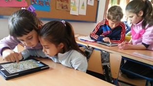En Clase De Geografía Con La Guía Apps Educación 3.0 En Busquístar 2