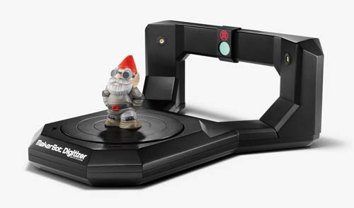 Makerbot_Digitizer_Hero_With_Gnome