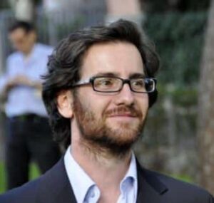 Carlos Magro