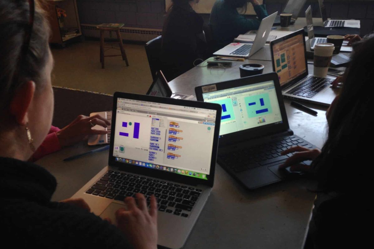 Kit del docente que quiere llevar la programación a sus clases Programación en Scratch: recursos imprescindibles para dar tus primeros pasos 1