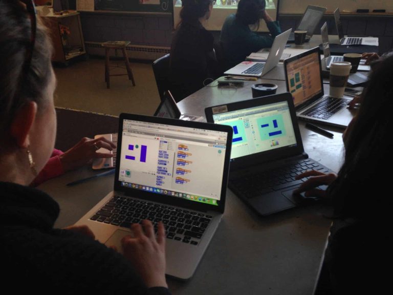 Programación en Scratch: recursos imprescindibles para dar tus primeros pasos 1