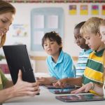 Clases más prácticas y colaborativas con Samsung 1