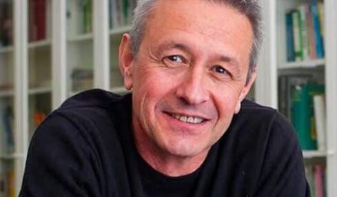 Juan José Vergara: “Los Docentes Deben Mirarse Al Espejo Y No Buscar Recetas” 3