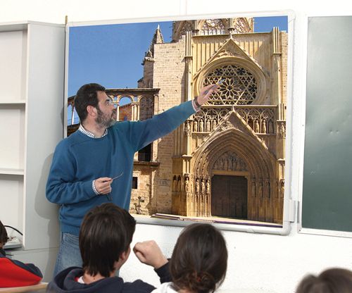 Historia, Arte Y Cultura En Formato Digital Con Hiares 3
