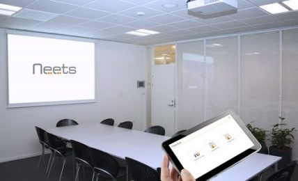 Soluciones de control sencillas para el aula con Neets