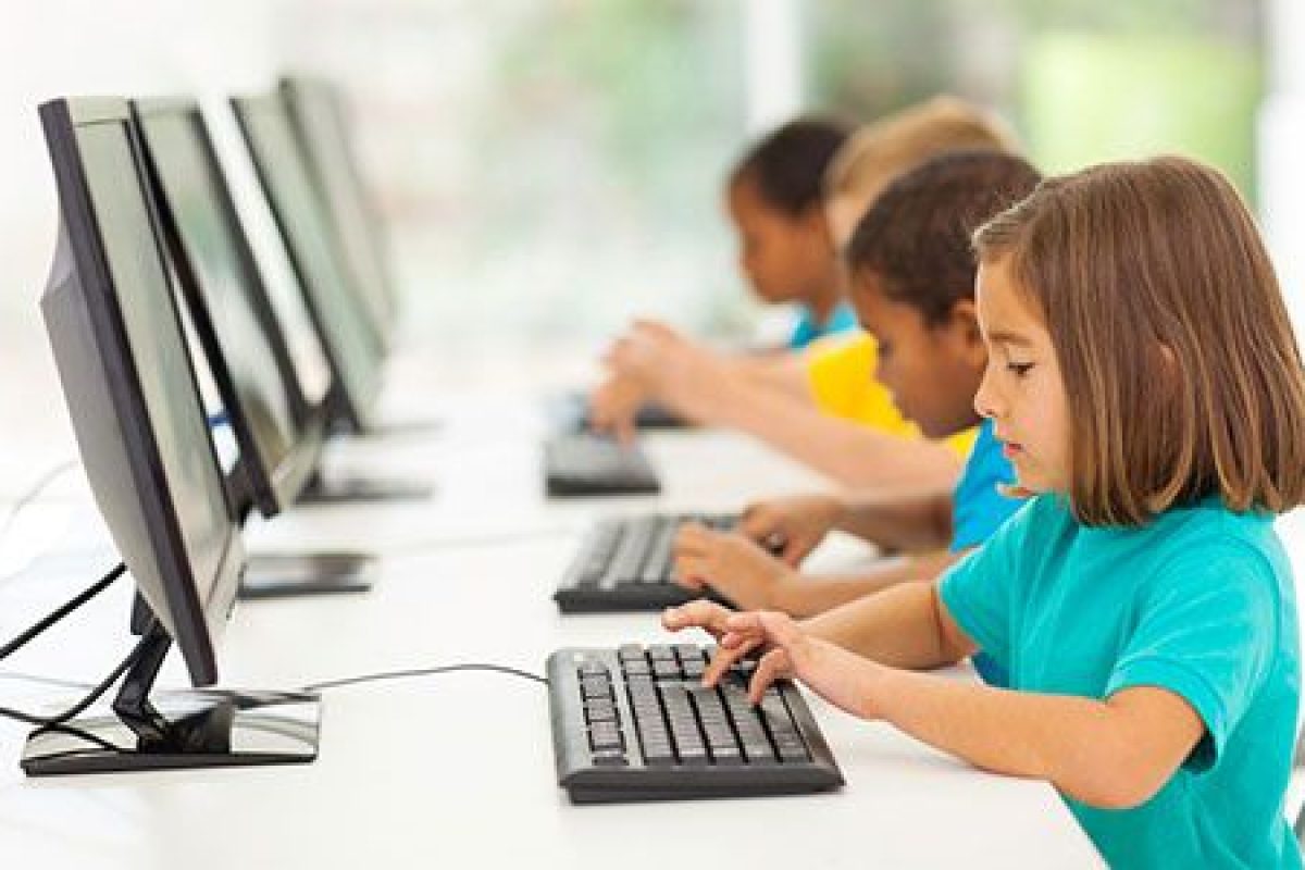 ¿Por qué debemos enseñar Programación en los colegios? PROGRAMACIÓN EN LOS COLEGIOS