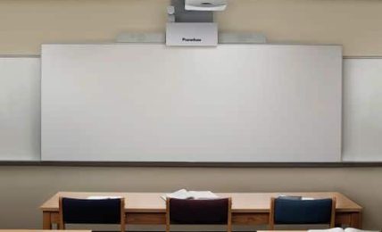 Promethean amplía la superficie táctil de sus pantallas