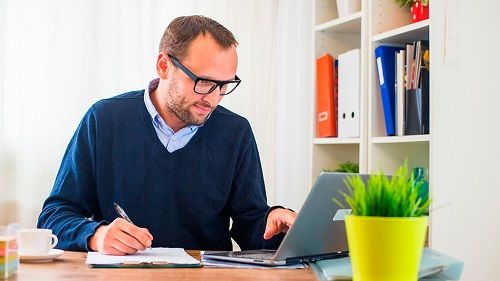 Legislación específica sobre la formación permanente