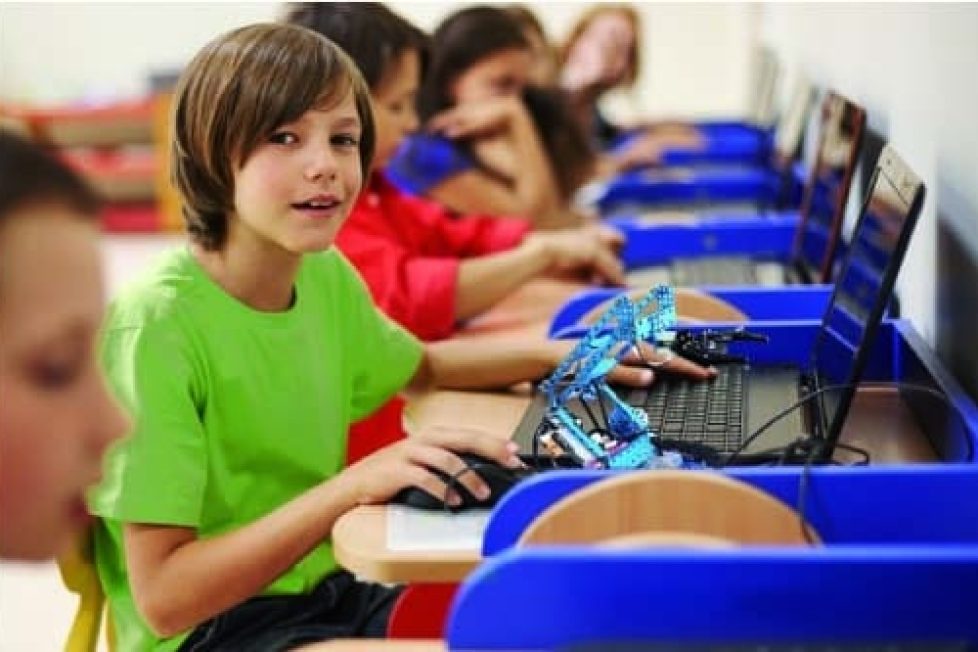 Construye tus propios robots con Arduino robots con Arduino