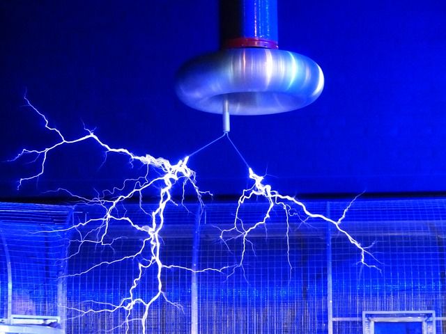 Bobina de Tesla en Pixabay