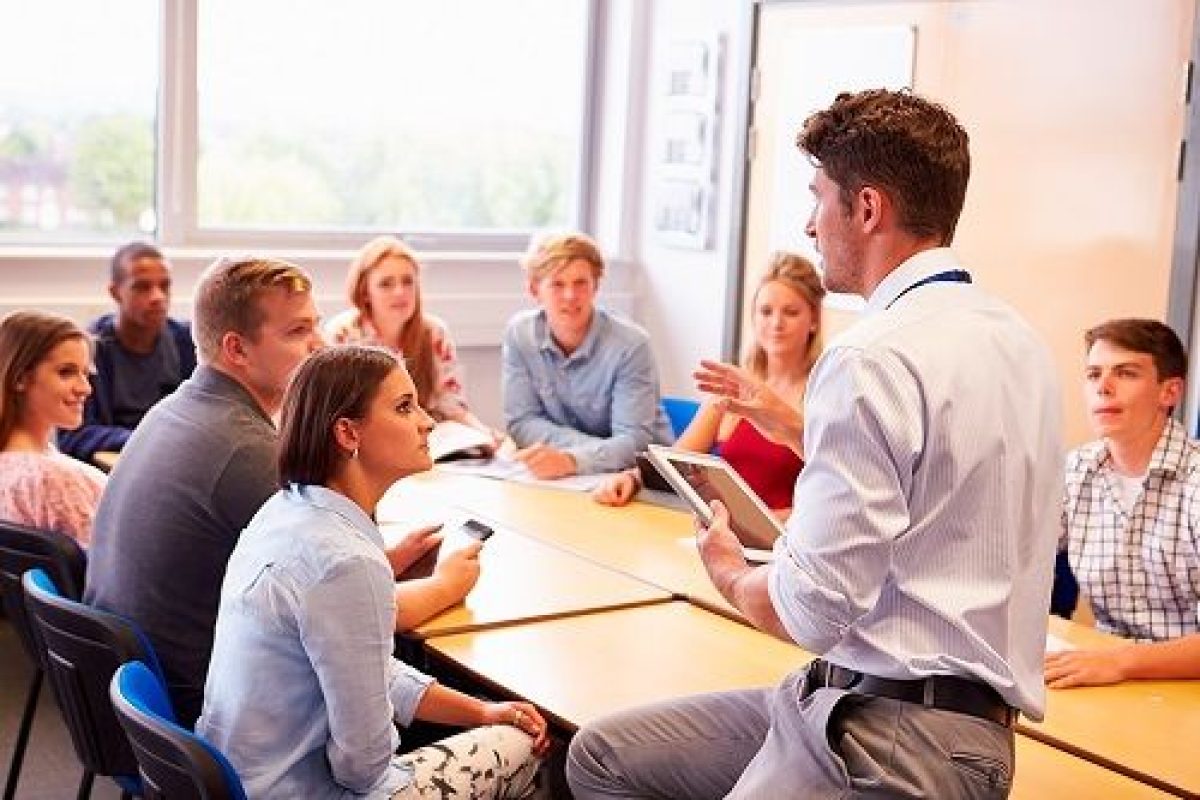 Prepara tu defensa en las oposiciones con el curso online gratuito de Campuseducacion.com defensa en las oposiciones
