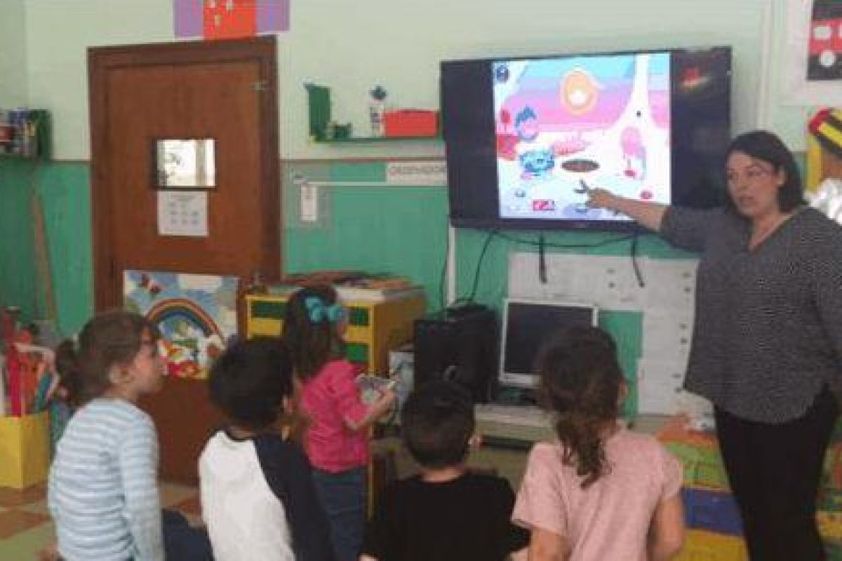iPad y Tiny Trees para trabajar con alumnos del colegio La Purísima para niños sordos iPad y Tiny Trees para trabajar con alumnos del colegio La Purísima para niños sordos 2