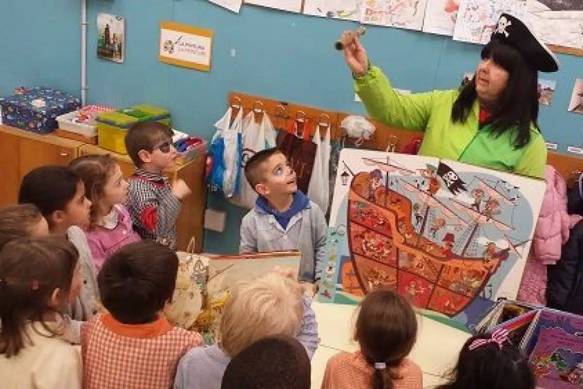 Un cuento a la semana para fomentar la lectura en el aula de Infantil Un cuento a la semana para fomentar la lectura en el aula de Infantil 1