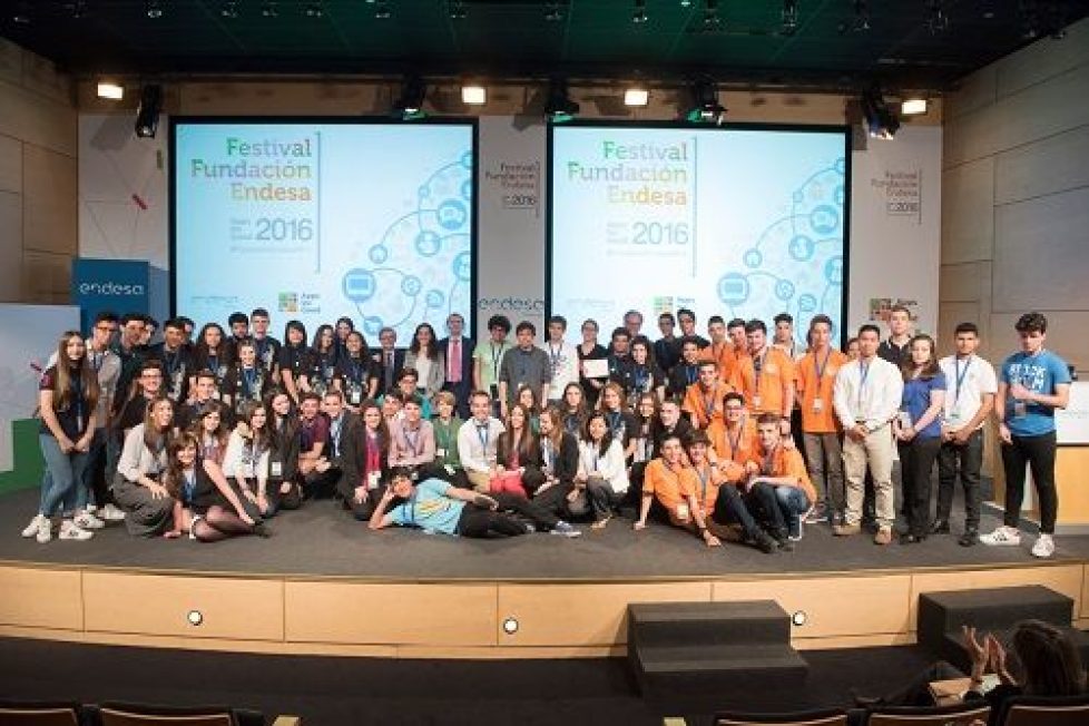 Un app creada por el Colegio Nazaret Oporto gana el premio de la Fundación Endesa Un app creada por el Colegio Nazaret Oporto gana el premio de la Fundación Endesa 2