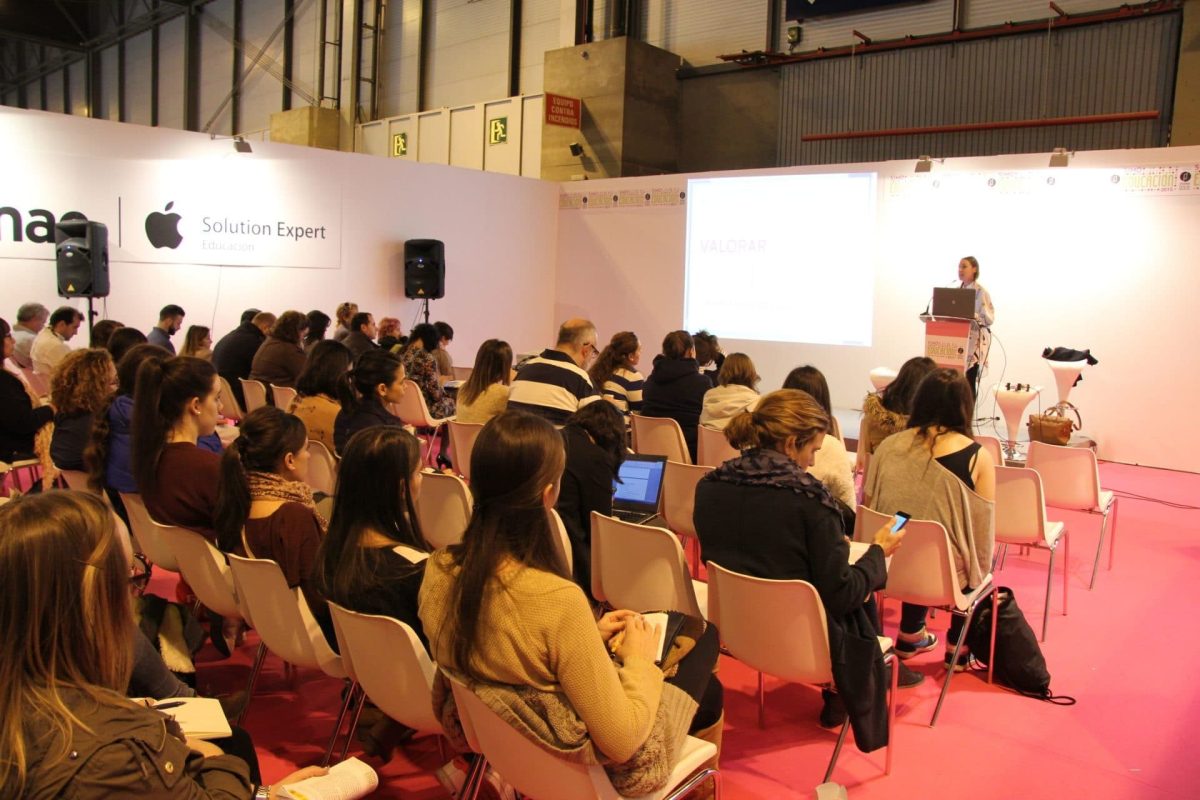 SIMO EDUCACION IMPULSO, una plataforma para apoyar el emprendimiento en el sector educativo Seleccionadas 49 experiencias TIC en las aulas que se mostrarán en SIMO EDUCACIÓN 2016 8
