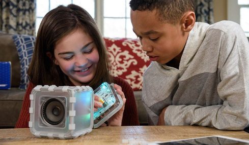 Bose Speaker Cube, un altavoz que los niños pueden montar desde cero 1