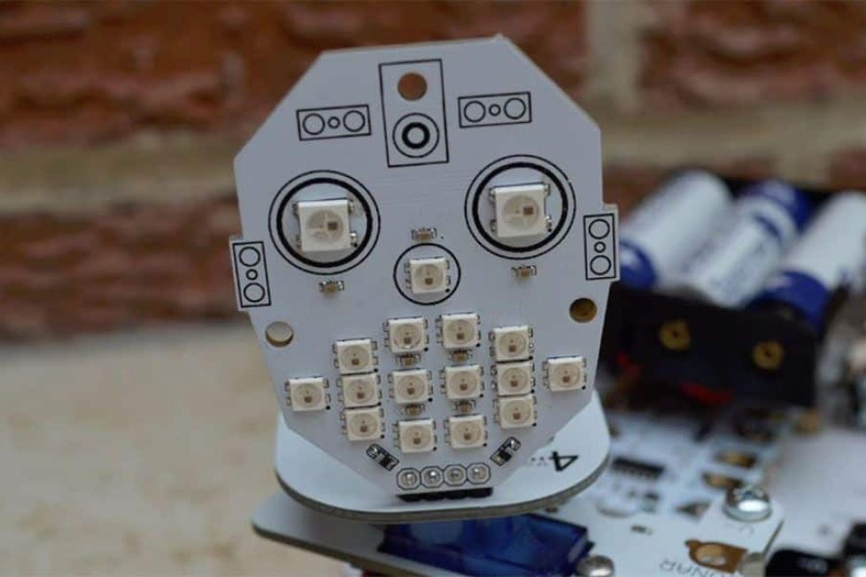 McRoboFace, programando la cara de un robot 1