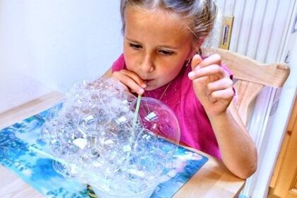 Actividades para fomentar la manipulación y la experimentación en verano 1