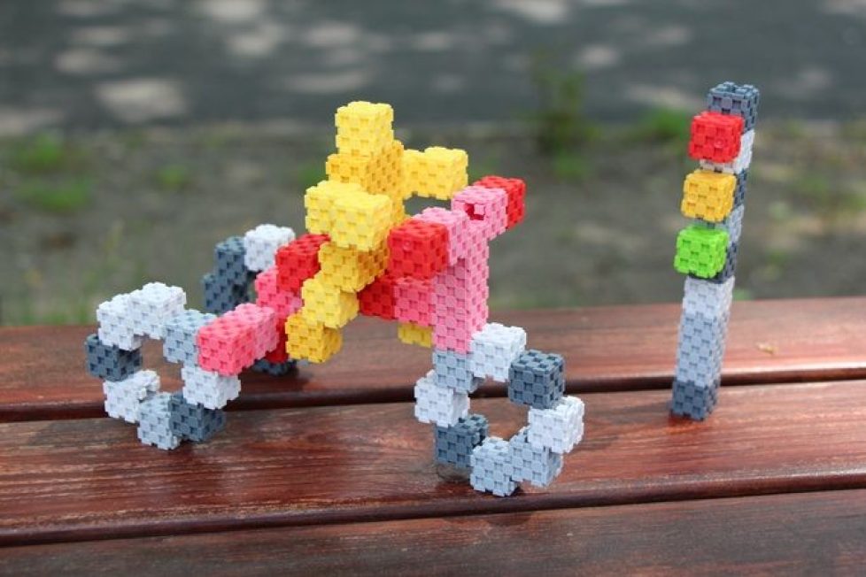 Lini Cube, un nuevo juego de construcciones con piezas 1