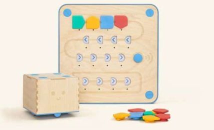 Cubetto, un juguete para enseñar a programar a partir de los 3 años 1