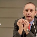 Entrevista a Javier Bahón: “Aprobar exámenes no asegura el éxito en la vida” 1