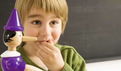 Niños que dicen mentiras: actividades para evitarlas en la escuela 1