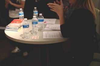 ¿Cómo podemos resolver en clase problemas sociales de la vida real? 3