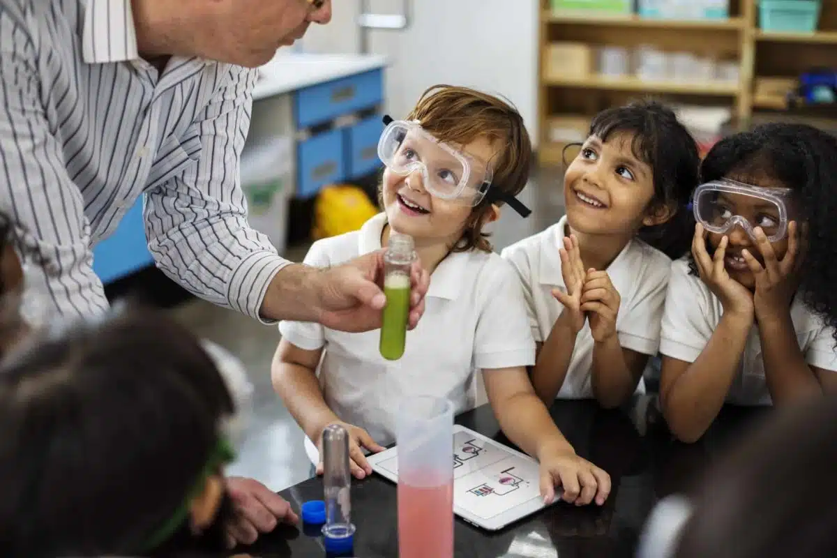 10 claves para implantar la educación en STEAM en el aula steam en el aula