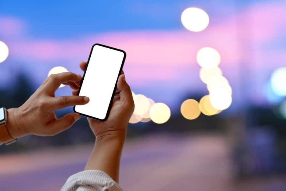 Una app para estimular los sentidos de los bebés cropped APP BEBES