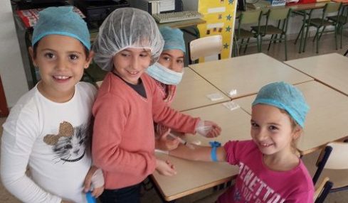Experimentación y gamificación para la transformación social en el Colegio Alberto Sols 1