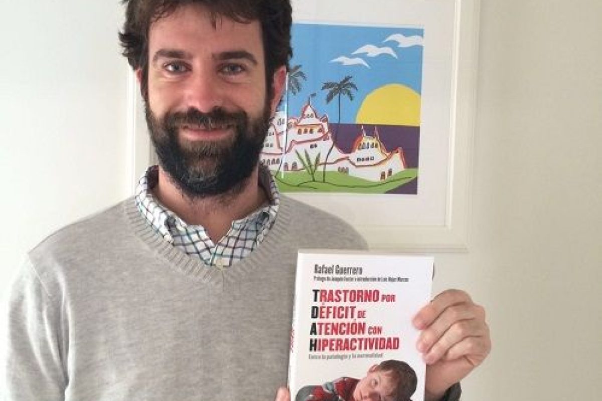 Rafael Guerrero: "El cerebro aprende en movimiento, pero no dejamos a nuestros alumnos que se levanten de las sillas" Rafael Guerrero: "El cerebro aprende en movimiento, pero no dejamos a nuestros alumnos que se levanten de las sillas" 1