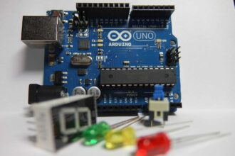 6 webs con recursos y tutoriales para aprender Arduino en clase 7
