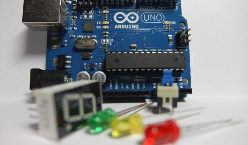 6 webs con recursos y tutoriales para aprender Arduino en clase 7