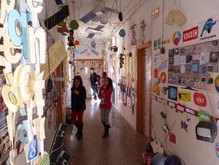 Connectat 1 destacada arte contemporáneo