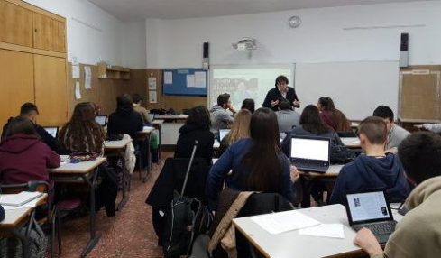 Ángels Soriano: "El programa MIE Expert me ha ayudado a desarrollar proyectos colaborativos para implantar la tecnología en el aula" 1