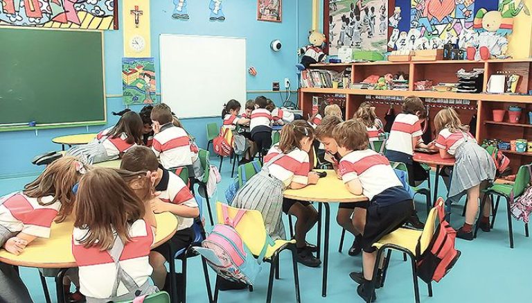 Mochila digital OnBook para aumentar la motivación en el colegio El Pilar Maristas 2