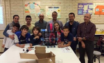 “Robótica en familia”: padres e hijos aprenden programación, robótica y diseño 3D 5