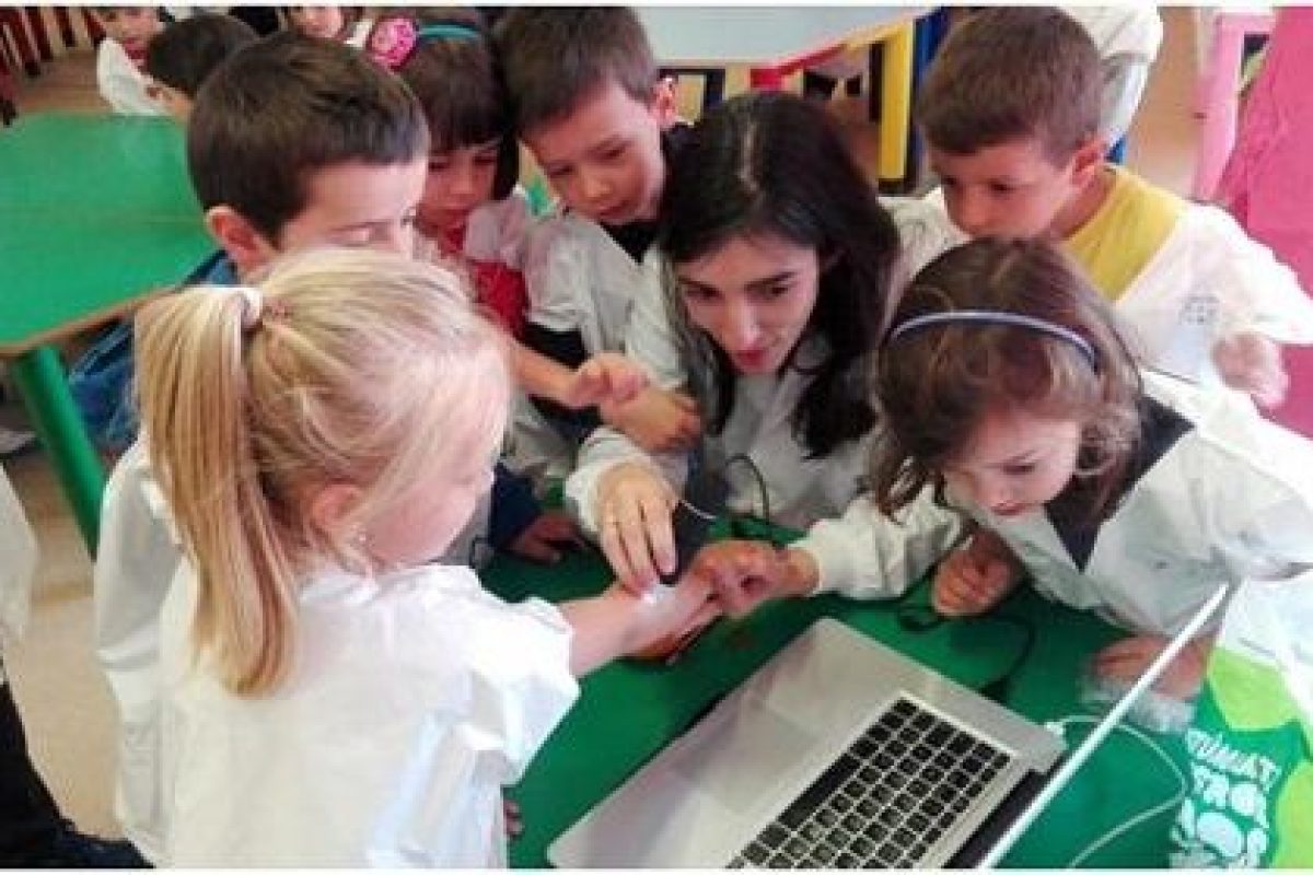 Aprendizaje basado en experimentos en Educación Infantil Aprendizaje basado en experimentos en Educación Infantil 1