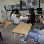 Alumnos de Secundaria se convierten en policías para aprender Francés 1
