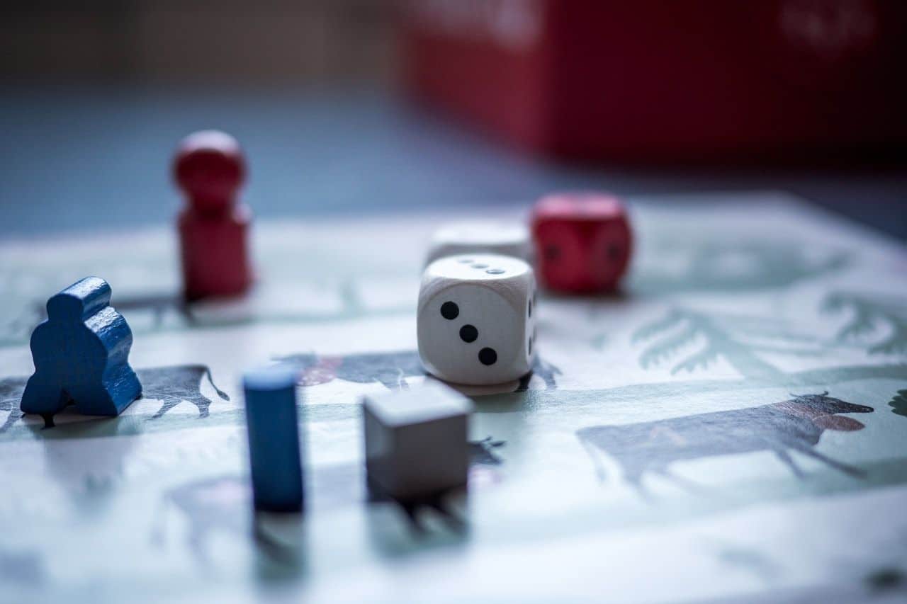 juegos didacticos de mesa con material reciclado