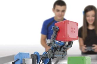 Grupo DESCOM presenta su nueva línea de robótica educativa para el aula