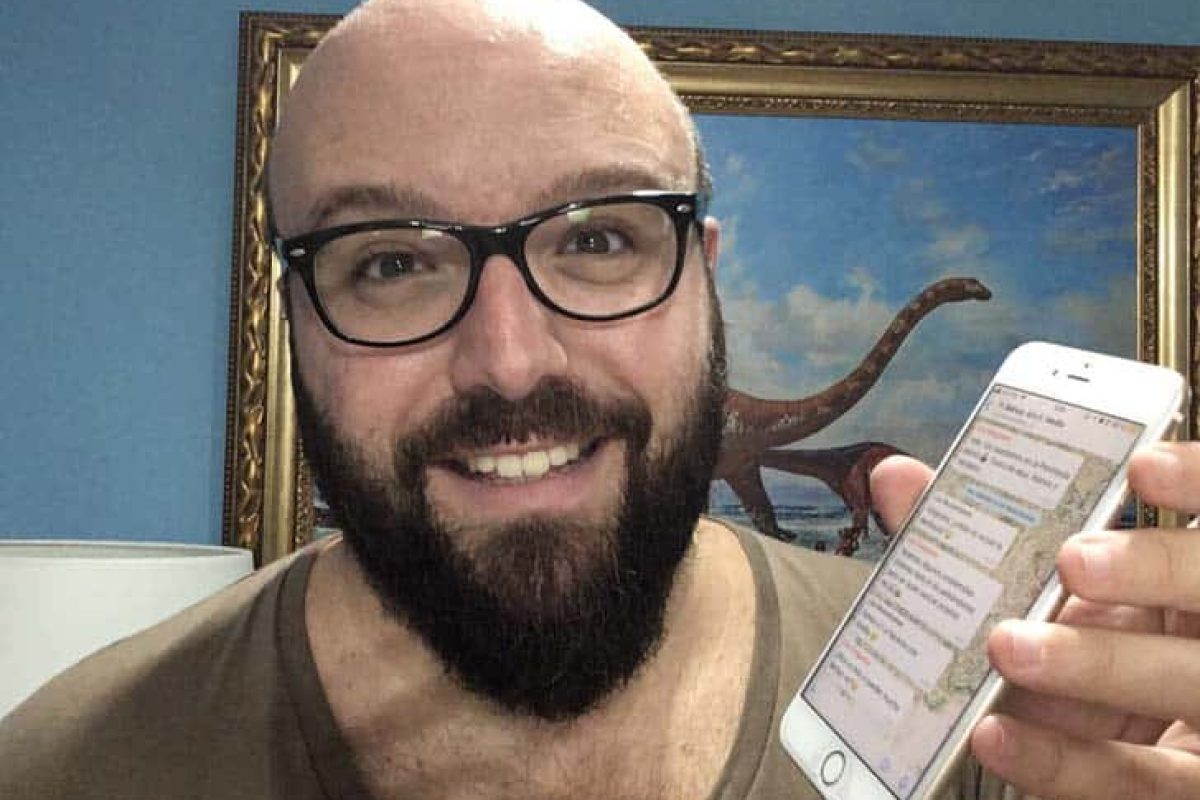 Juan Naranjo, el docente de Secundaria que enseña Historia con ayuda de WhatsApp Juan Naranjo, el docente de Secundaria que enseña Historia con ayuda de WhatsApp 5