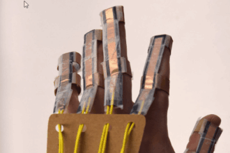Cómo construir una mano robótica para aprender anatomía 4