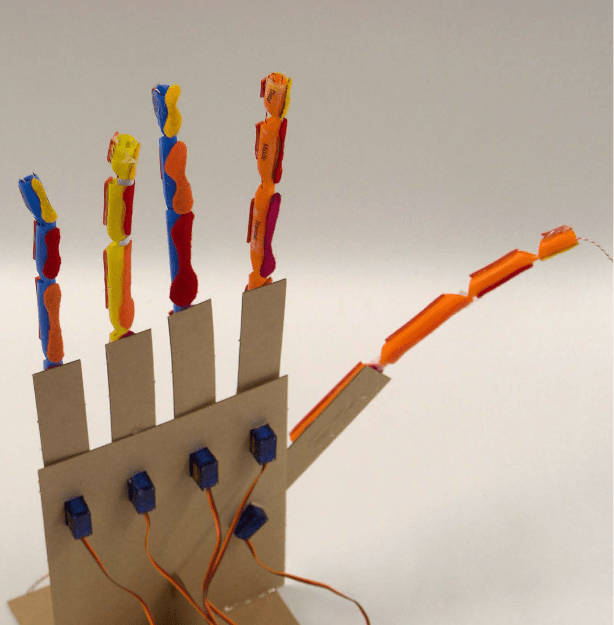construir una mano robótica