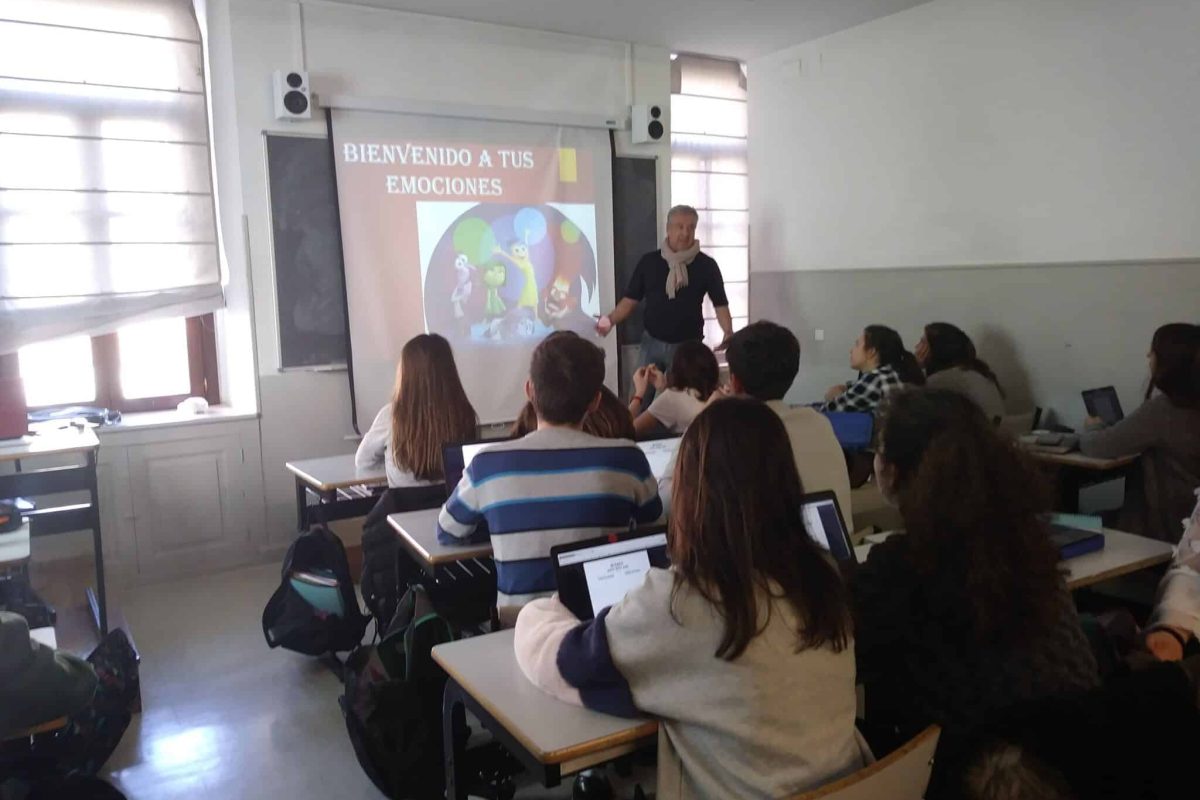 Una propuesta de tutoría emocional para Bachillerato Una propuesta de tutoría emocional para Bachillerato 2