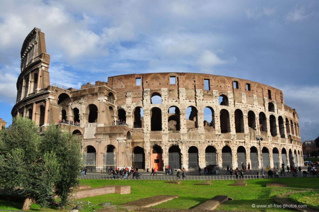 El Coliseo, en Roma (Italia) 